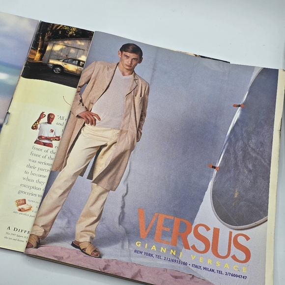 Vintage 1997 Rolling Stone Magazine Gillian Anderson X-Files Issue - Picture 9 of 9